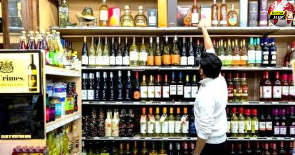 Liquor shops: शराब दुकानों को लेकर हाईकोर्ट सख्त स्कूल-कॉलेज और धार्मिक स्थलों से 100 मीटर दूर रहेंगी शराब दुकानें, शिकायत मिलने पर होगी कार्रवाई।